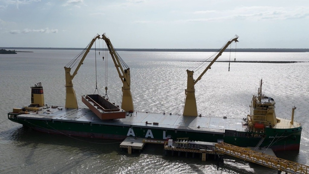 AAL vessel