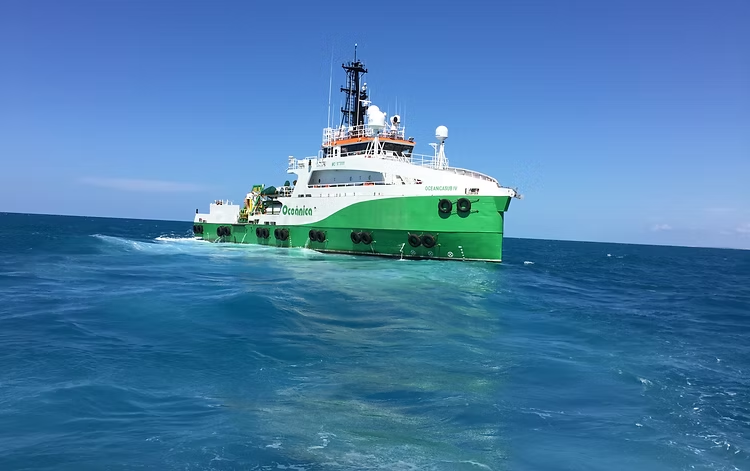 Oceânica officers approve strike as labour talks reach critical stage